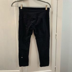 Lululemon cropped leggings